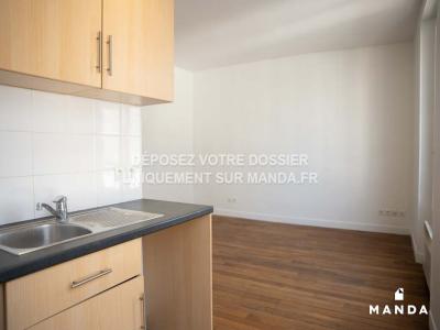 For rent Levallois-perret 2 rooms 34 m2 Hauts de Seine (92300) photo 2