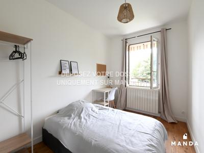 For rent Colombes 5 rooms 9 m2 Hauts de Seine (92700) photo 2