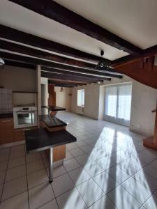 For sale Missiriac 4 rooms 81 m2 Morbihan (56140) photo 2