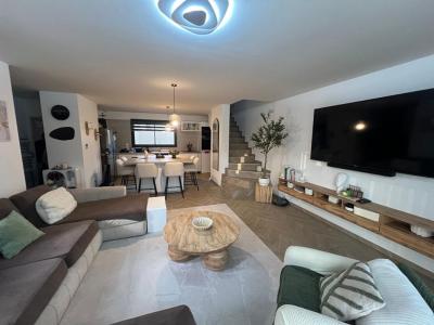 For sale Guilherand-granges 4 rooms 96 m2 Ardeche (07500) photo 0