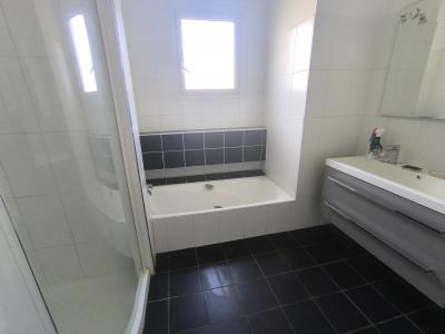 For sale Pompignan 5 rooms 153 m2 Tarn et garonne (82170) photo 2