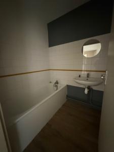 Louer Appartement Chaumont 606 euros