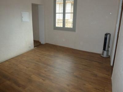 Annonce Location 2 pi�ces Appartement Beaurecueil 13