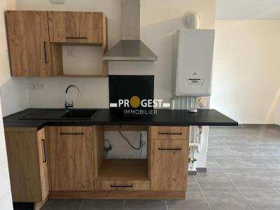 For rent Greasque 1 room 26 m2 Bouches du Rhone (13850) photo 1