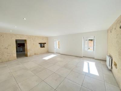 For rent Blaye 4 rooms 105 m2 Gironde (33390) photo 2