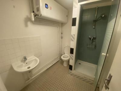 For rent Paris-17eme-arrondissement 2 rooms 45 m2 Paris (75017) photo 3