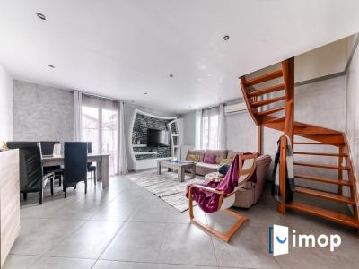 For sale Venissieux 5 rooms 110 m2 Rhone (69200) photo 0