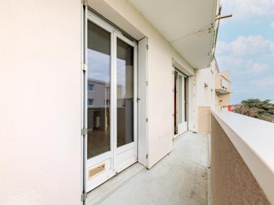 For sale Reze 3 rooms 75 m2 Loire atlantique (44400) photo 4