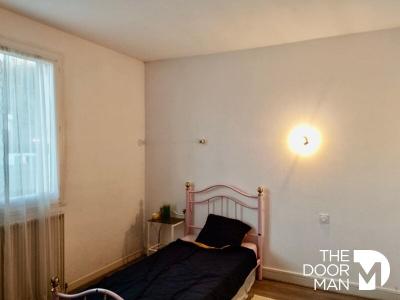 For sale Saint-florent-sur-cher 3 rooms 72 m2 Cher (18400) photo 3