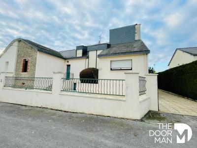 For sale Laval 6 rooms 135 m2 Mayenne (53000) photo 0