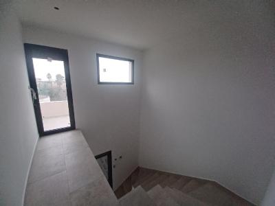 For sale 4 rooms 127 m2 Herault (34350) photo 1