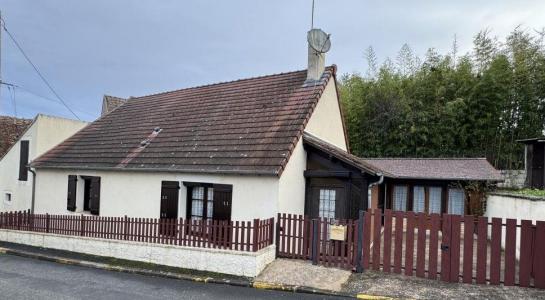 For sale CENTRE BOURG 3 rooms 82 m2 Cher (18200) photo 0