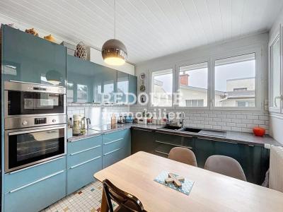 For sale Reims 6 rooms 133 m2 Marne (51100) photo 3