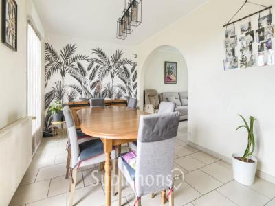For sale Ploermel 6 rooms 96 m2 Morbihan (56800) photo 1