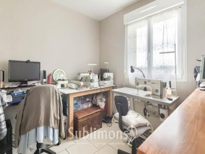 For sale Ploermel 6 rooms 96 m2 Morbihan (56800) photo 4