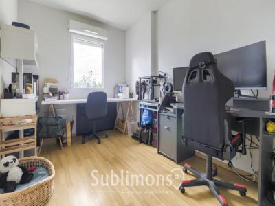 For sale Ploermel 3 rooms 54 m2 Morbihan (56800) photo 4