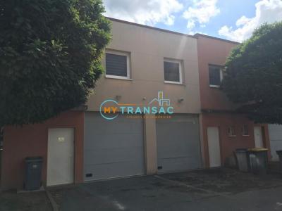 For rent Ozoir-la-ferriere 118 m2 Seine et marne (77330) photo 0