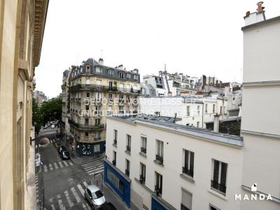 Louer Appartement Paris-18eme-arrondissement 1323 euros