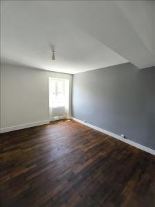 Louer Maison Chassenon 650 euros