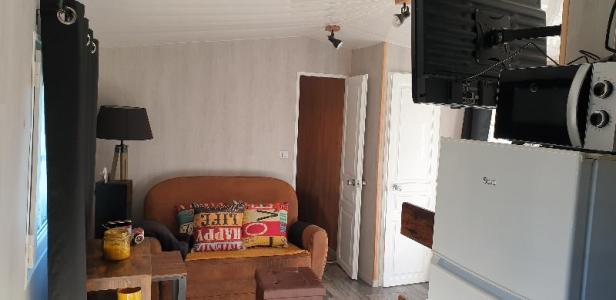 Louer Maison 24 m2 Ambares-et-lagrave