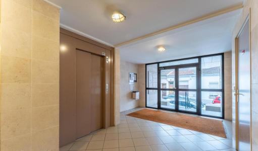 For rent Bordeaux 2 rooms 33 m2 Gironde (33200) photo 1
