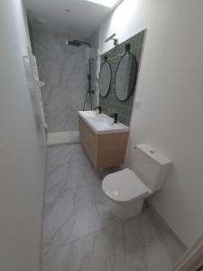 For rent Bordeaux 3 rooms 67 m2 Gironde (33000) photo 1