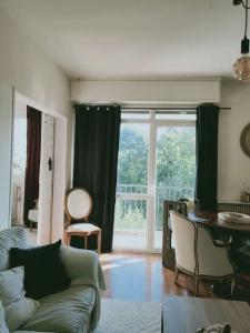 For rent Bordeaux 5 rooms 79 m2 Gironde (33000) photo 0