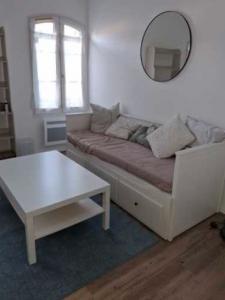For rent Bordeaux 2 rooms 42 m2 Gironde (33000) photo 0