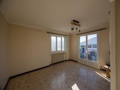 For sale Violay 4 rooms 110 m2 Loire (42780) photo 4