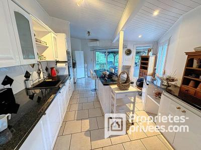 For sale Ucciani 5 rooms 166 m2 Corse (20133) photo 1