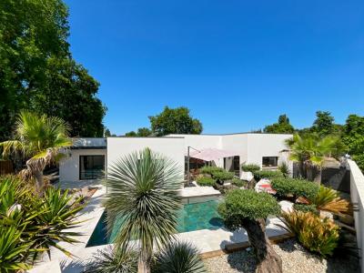 For sale Saint-jean-d'illac 5 rooms 210 m2 Gironde (33127) photo 2