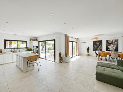 For sale Saint-jean-d'illac 5 rooms 210 m2 Gironde (33127) photo 3