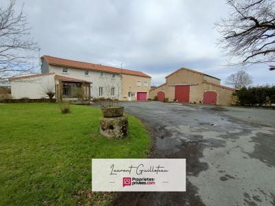 For sale Verrie 5 rooms 251 m2 Vendee (85130) photo 0