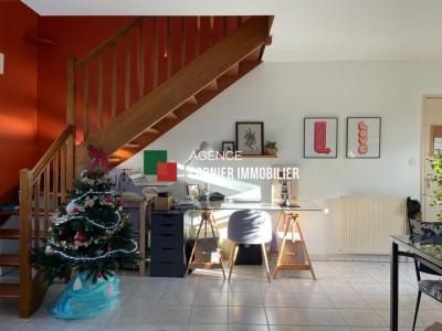 Louer Maison Acigne 890 euros