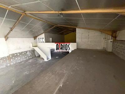 Louer Commerce Hyeres Var