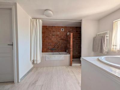 For sale Grambois 4 rooms 126 m2 Vaucluse (84240) photo 4