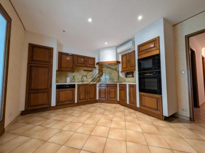 Louer Maison 106 m2 Tour-d'aigues