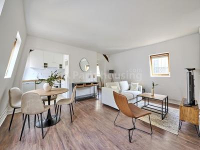 For rent Paris 2 rooms 45 m2 Paris (75000) photo 0