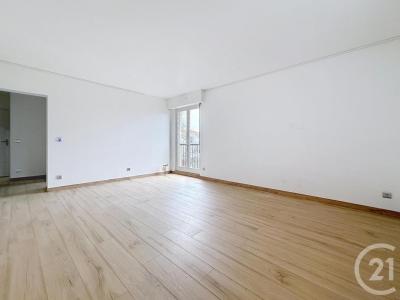 For sale Thiais 2 rooms 50 m2 Val de Marne (94320) photo 2
