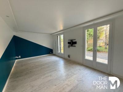 For sale Niort 4 rooms 89 m2 Deux sevres (79000) photo 1