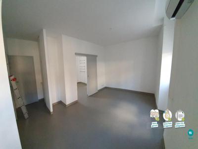 For rent Nimes 2 rooms 35 m2 Gard (30900) photo 4