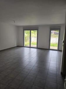 For rent Moneteau 4 rooms 81 m2 Yonne (89470) photo 2