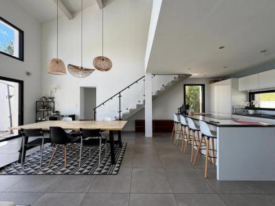 For sale Montfuron 7 rooms 187 m2 Alpes de haute provence (04110) photo 0