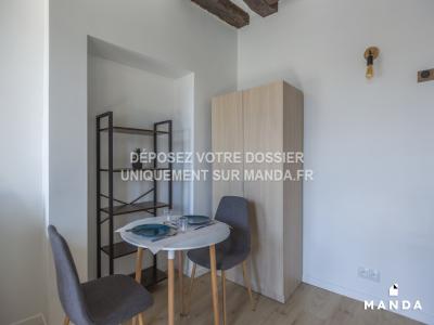 Louer Appartement Saint-germain-en-laye 797 euros