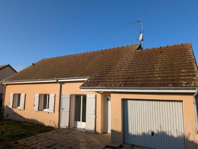 For sale Gennetines 4 rooms 76 m2 Allier (03400) photo 0