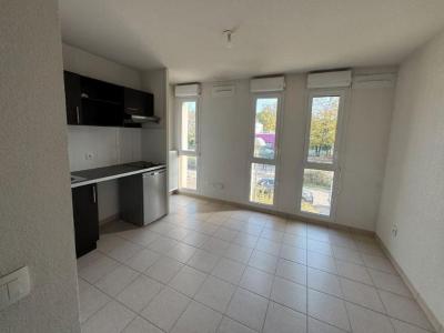 For rent Cenon 1 room 22 m2 Gironde (33150) photo 0