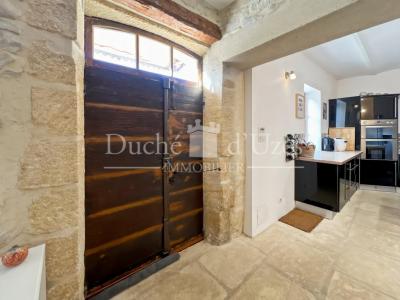 For sale Uzes 4 rooms 104 m2 Gard (30700) photo 3