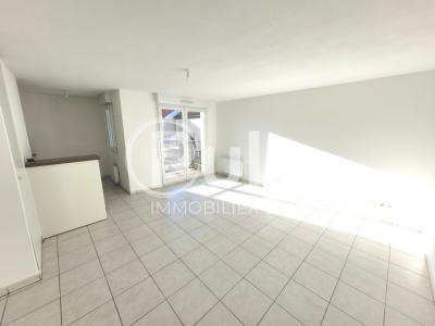 Louer Appartement 44 m2 Mazingarbe