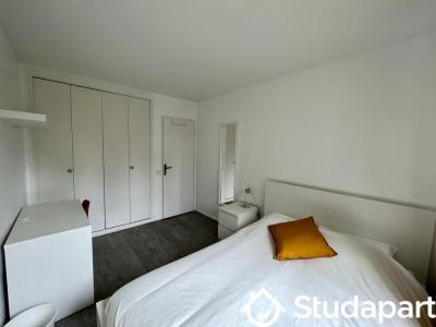 For rent Cergy 1 room 11 m2 Val d'Oise (95000) photo 3