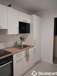 For rent Bron 1 room 11 m2 Rhone (69500) photo 2